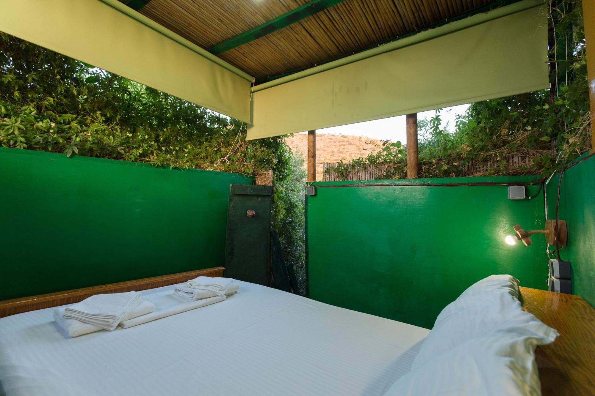 DhrapaniásSofiana'S Garden Retreat With Private Pool公寓 外观 照片