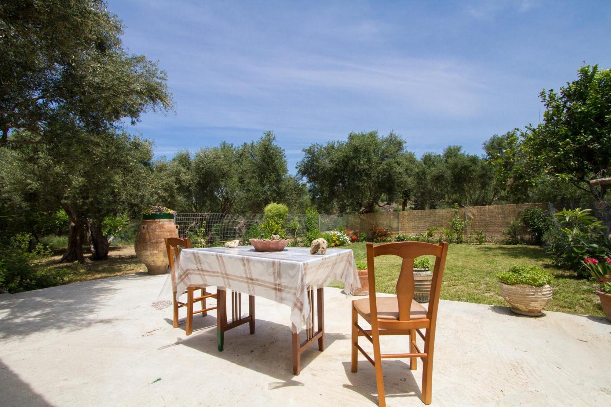 DhrapaniásSofiana'S Garden Retreat With Private Pool公寓 外观 照片