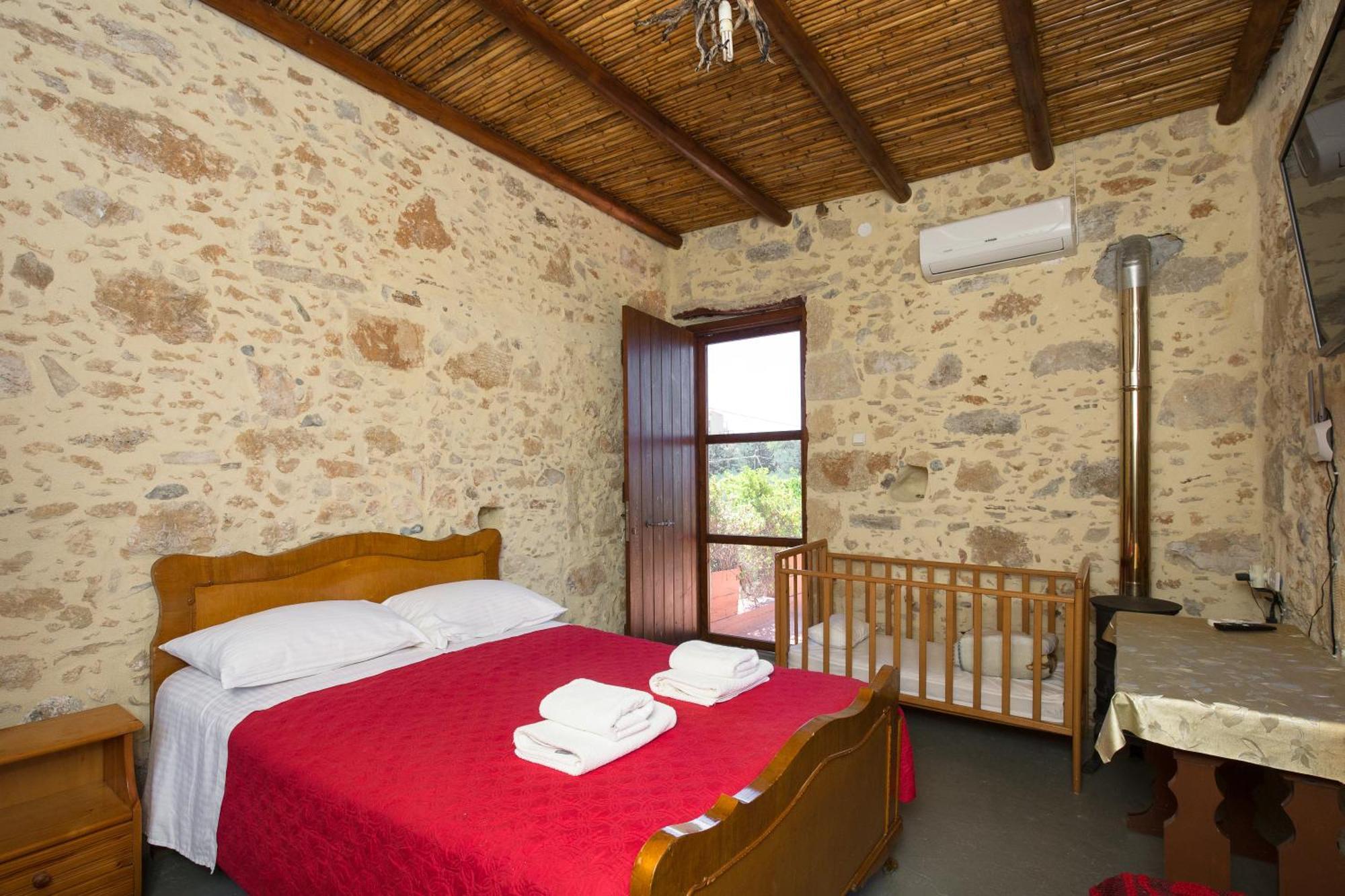 DhrapaniásSofiana'S Garden Retreat With Private Pool公寓 外观 照片